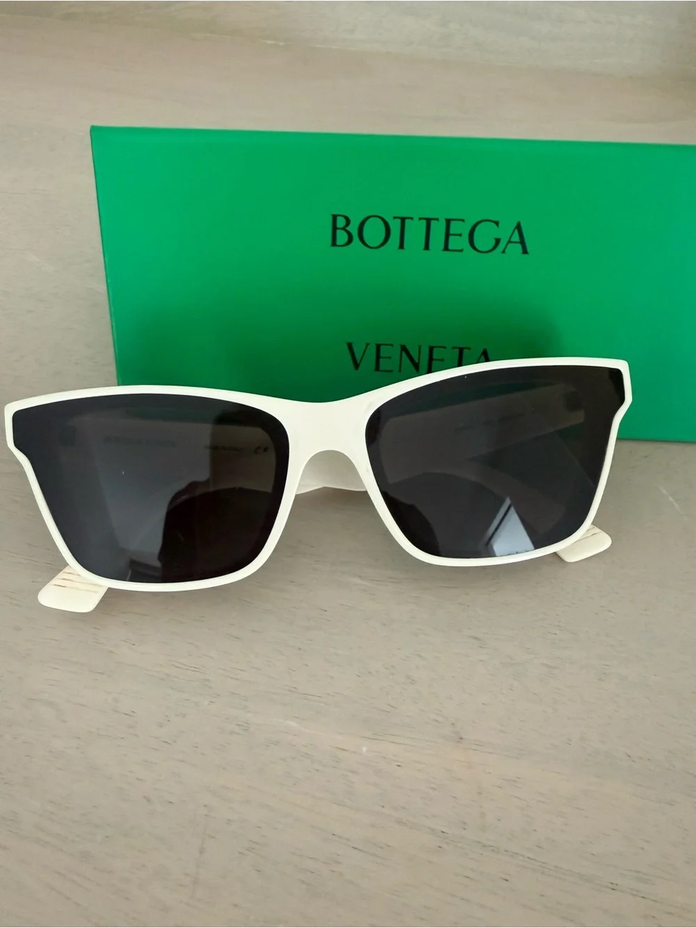 Bottega Veneta Cat Eye Sunglasses